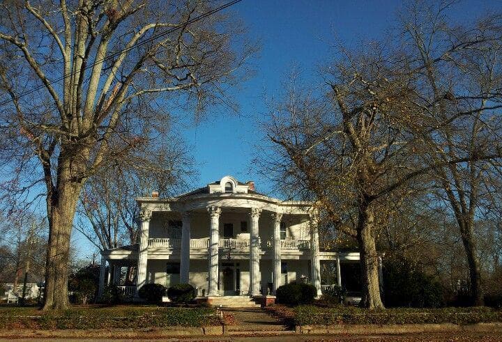 Carrollton streetscape