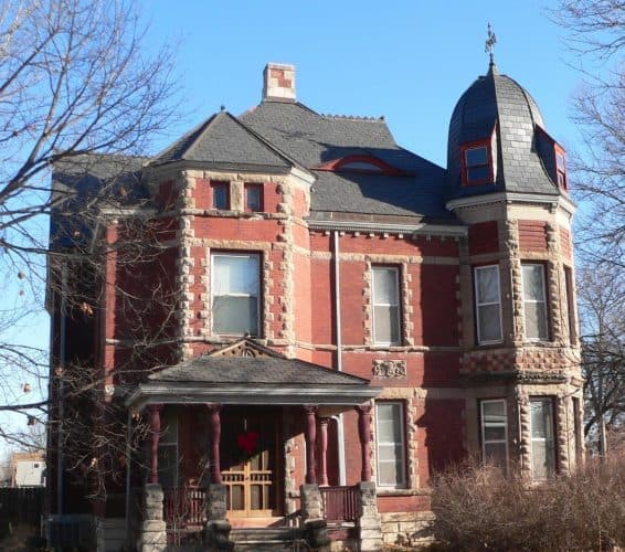 Lincoln streetscape