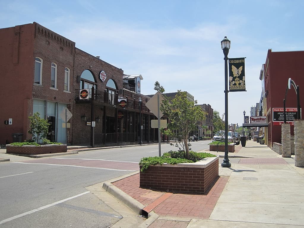 Cabot, Arkansas neighborhood — homes BiggerEquity buys for cash