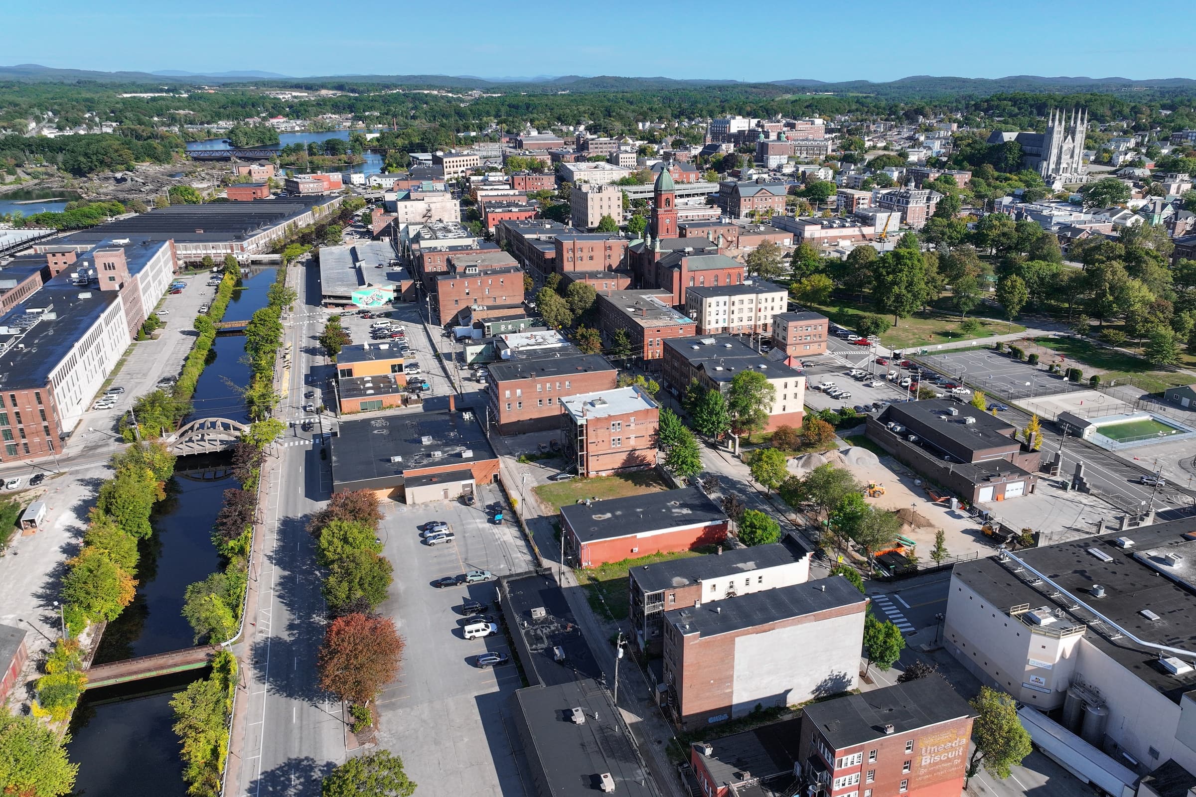 Lewiston, Maine skyline at dusk